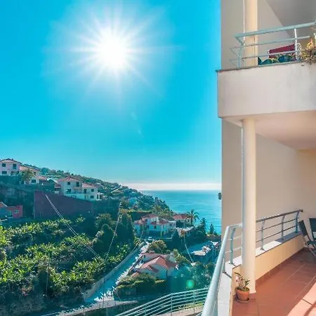 Vista Apartment